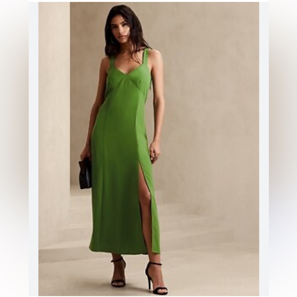 Banana Republic Green Maxi Dress with Slit-Wedding Guest/Date Night/Event Dress